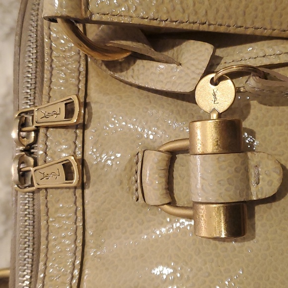 Yves Saint Laurent Rive Gauche Handbag - Picture 8 of 16